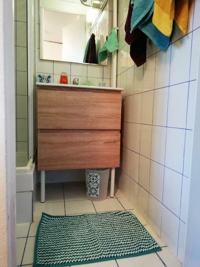 In Montmartre Apartment *